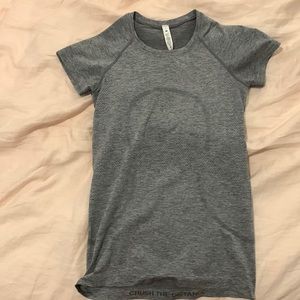 Lululemon swiftly tech 2.0 (slate/white) size 6